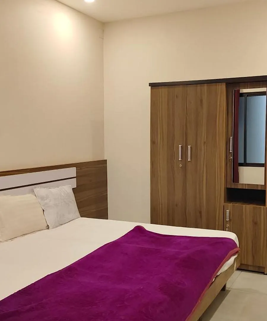 Remarita Holidays Panamaram